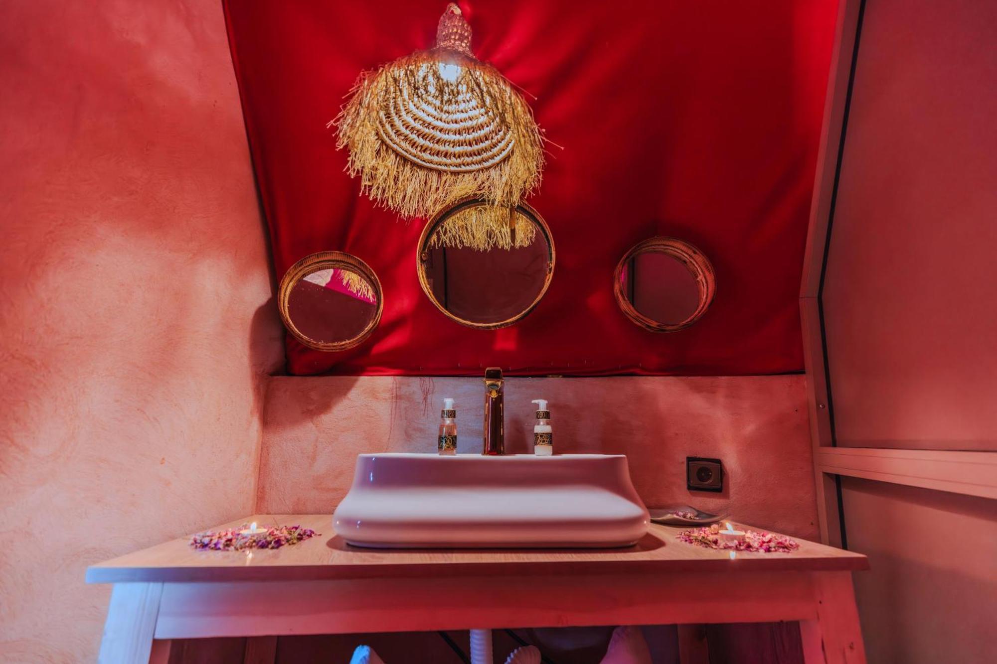 Luxury Camp Camelhouse Hotel Merzouga Buitenkant foto